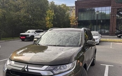 Mitsubishi Outlander III рестайлинг 3, 2018 год, 3 350 000 рублей, 1 фотография