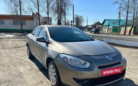Renault Fluence I, 2012 год, 620 000 рублей, 2 фотография