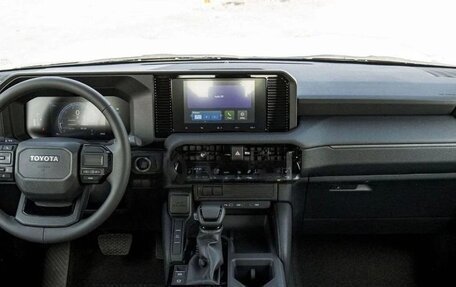 Toyota Land Cruiser Prado, 2025 год, 9 690 000 рублей, 16 фотография