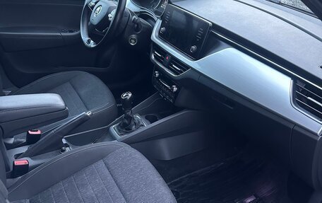Skoda Rapid II, 2021 год, 1 600 000 рублей, 11 фотография