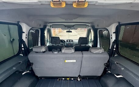 Ford Tourneo Connect I, 2010 год, 799 000 рублей, 16 фотография