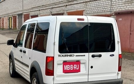 Ford Tourneo Connect I, 2010 год, 799 000 рублей, 5 фотография