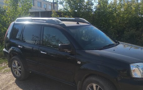 Nissan X-Trail, 2005 год, 550 000 рублей, 3 фотография