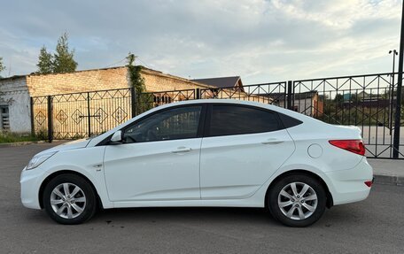 Hyundai Solaris II рестайлинг, 2013 год, 670 000 рублей, 3 фотография