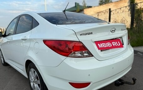 Hyundai Solaris II рестайлинг, 2013 год, 670 000 рублей, 4 фотография