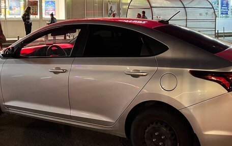 Hyundai Solaris II рестайлинг, 2018 год, 1 490 000 рублей, 5 фотография