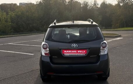 Toyota Verso I, 2011 год, 1 450 000 рублей, 3 фотография