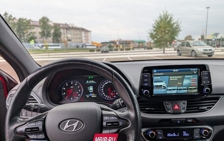 Hyundai i30 N, 2019 год, 1 950 000 рублей, 14 фотография