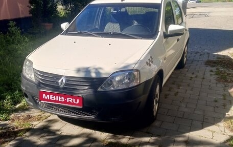 Renault Logan I, 2014 год, 214 000 рублей, 1 фотография