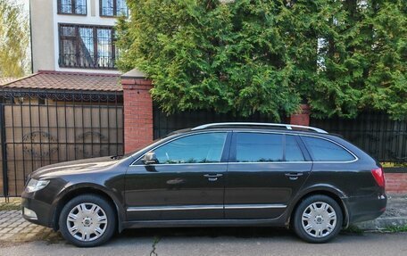 Skoda Superb III рестайлинг, 2012 год, 980 000 рублей, 2 фотография