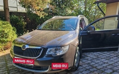 Skoda Superb III рестайлинг, 2012 год, 980 000 рублей, 5 фотография