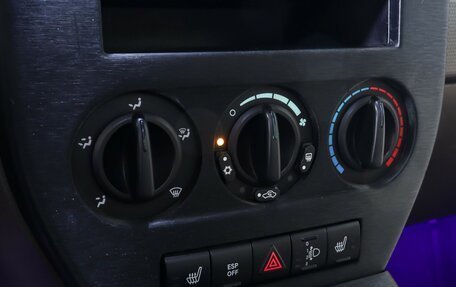 Jeep Liberty (Patriot), 2007 год, 697 000 рублей, 17 фотография