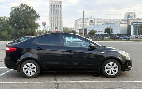 KIA Rio III рестайлинг, 2014 год, 900 000 рублей, 3 фотография