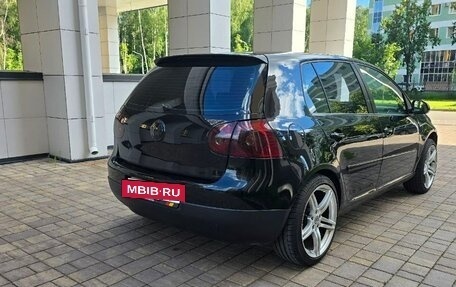 Volkswagen Golf V, 2004 год, 675 000 рублей, 8 фотография