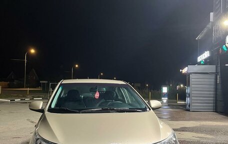 KIA Rio III рестайлинг, 2012 год, 700 000 рублей, 2 фотография