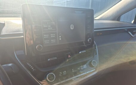 Toyota Corolla, 2019 год, 1 950 000 рублей, 5 фотография