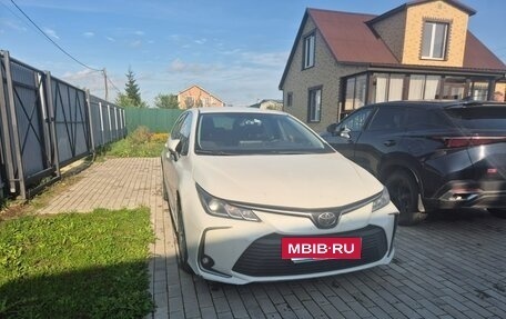 Toyota Corolla, 2019 год, 1 950 000 рублей, 2 фотография