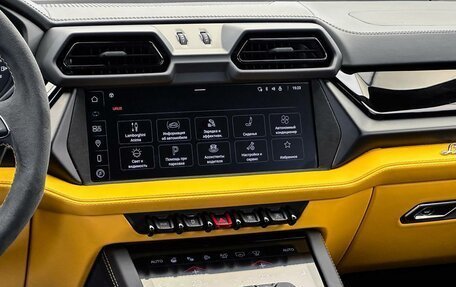 Lamborghini Urus I, 2025 год, 45 300 000 рублей, 21 фотография