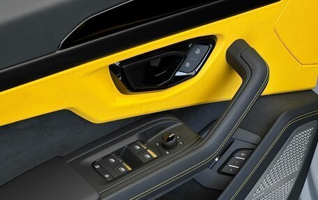 Lamborghini Urus I, 2025 год, 45 300 000 рублей, 35 фотография