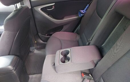 Hyundai Elantra V, 2012 год, 900 000 рублей, 12 фотография