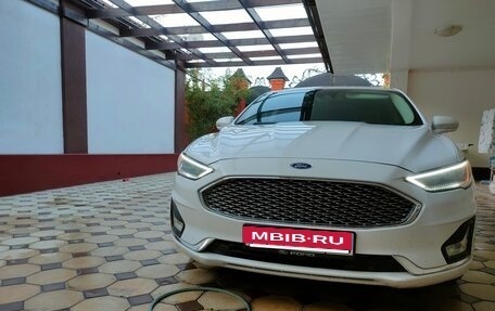 Ford Fusion (North America) II, 2019 год, 2 350 000 рублей, 5 фотография