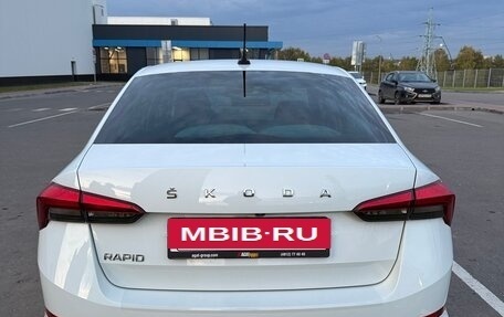 Skoda Rapid II, 2021 год, 2 000 000 рублей, 4 фотография