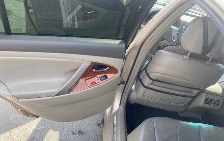 Toyota Camry, 2011 год, 1 250 000 рублей, 17 фотография