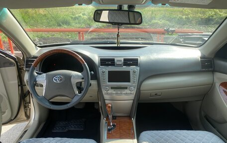 Toyota Camry, 2011 год, 1 250 000 рублей, 15 фотография