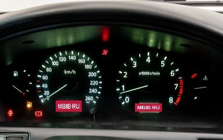 Nissan Maxima VIII, 2002 год, 298 000 рублей, 12 фотография