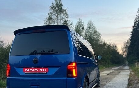 Volkswagen Multivan T6 рестайлинг, 2020 год, 6 380 000 рублей, 4 фотография