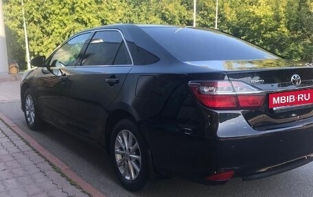 Toyota Camry, 2015 год, 2 650 000 рублей, 2 фотография