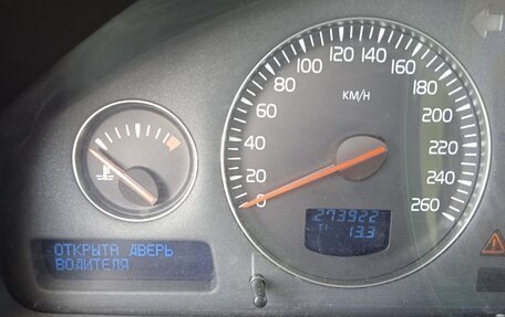 Volvo XC90 II рестайлинг, 2004 год, 730 000 рублей, 8 фотография
