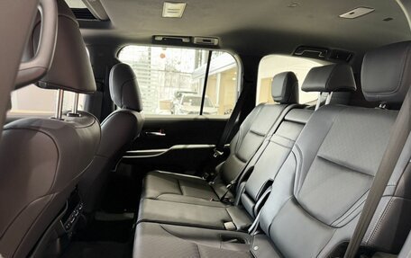 Toyota Land Cruiser, 2023 год, 12 500 000 рублей, 12 фотография