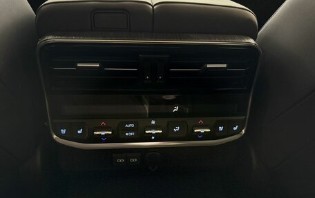 Toyota Land Cruiser, 2023 год, 12 500 000 рублей, 19 фотография