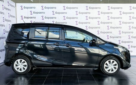 Toyota Sienta II, 2016 год, 1 640 000 рублей, 8 фотография