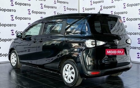 Toyota Sienta II, 2016 год, 1 640 000 рублей, 5 фотография