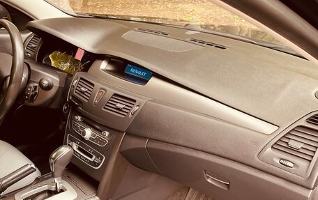 Renault Latitude I, 2013 год, 700 000 рублей, 12 фотография
