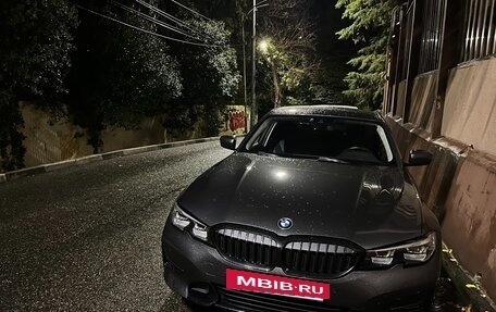 BMW 3 серия, 2019 год, 3 470 000 рублей, 23 фотография