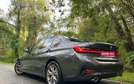 BMW 3 серия, 2019 год, 3 470 000 рублей, 28 фотография
