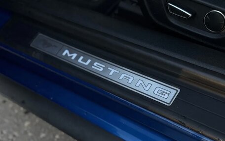 Ford Mustang VI рестайлинг, 2018 год, 2 900 000 рублей, 17 фотография