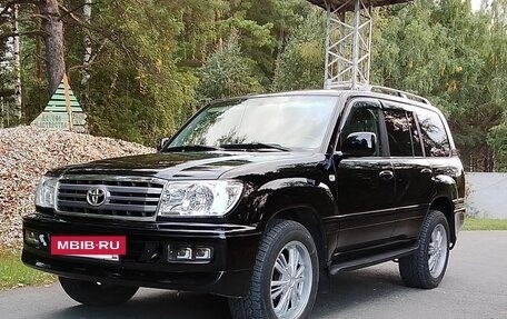Toyota Land Cruiser 100 рестайлинг 2, 2003 год, 2 000 000 рублей, 30 фотография