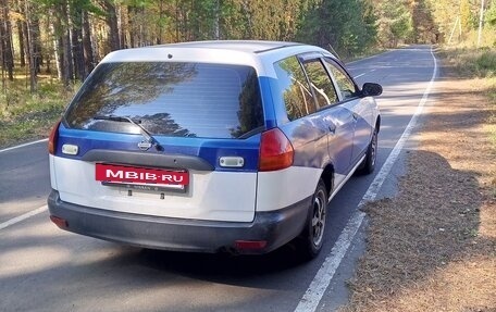 Nissan AD II, 2000 год, 300 000 рублей, 2 фотография