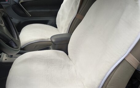 Toyota RAV4, 2000 год, 800 000 рублей, 9 фотография