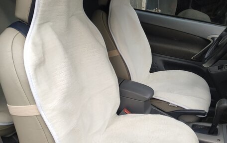 Toyota RAV4, 2000 год, 800 000 рублей, 14 фотография