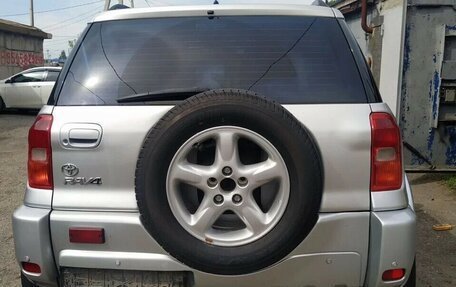 Toyota RAV4, 2000 год, 800 000 рублей, 21 фотография