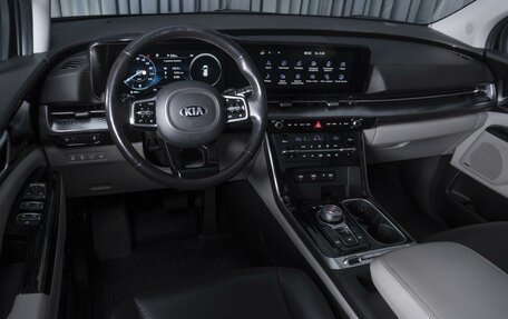 KIA Carnival, 2021 год, 3 659 000 рублей, 20 фотография
