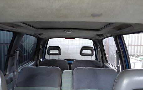 Nissan Serena I, 1995 год, 450 000 рублей, 3 фотография