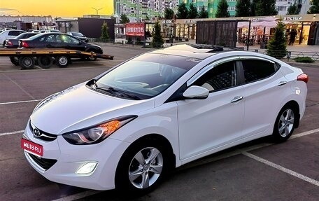 Hyundai Avante, 2011 год, 950 000 рублей, 1 фотография