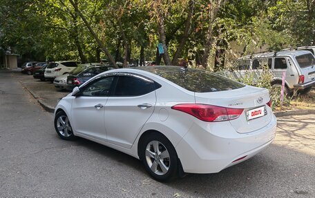 Hyundai Avante, 2011 год, 950 000 рублей, 3 фотография