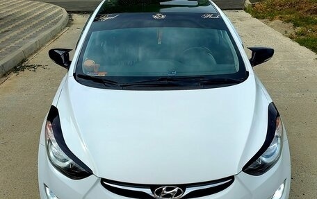 Hyundai Avante, 2011 год, 950 000 рублей, 2 фотография